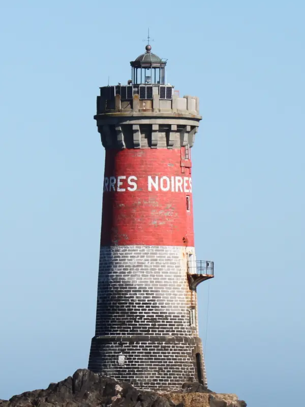 Phare des Pierres Noires en mer d’Iroise près de Molène
